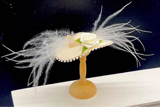 Dolls house hat and stand new