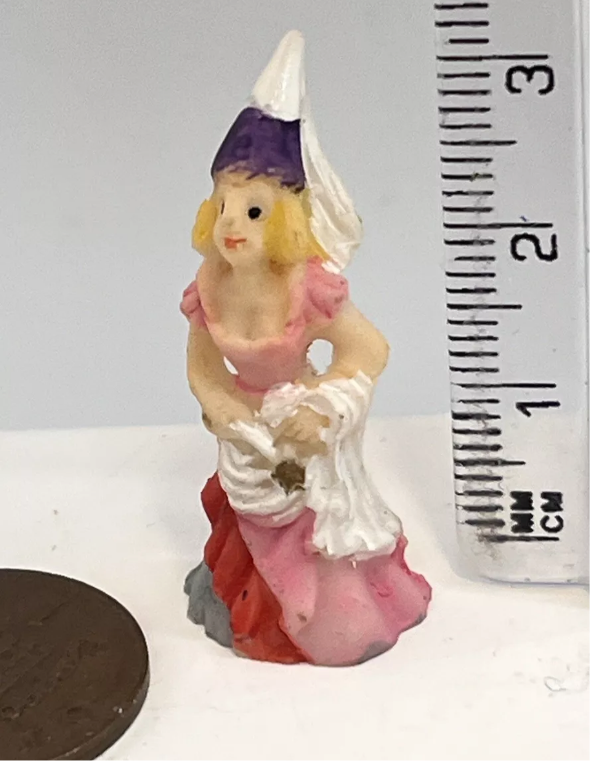Dolls house ornamental resin princess