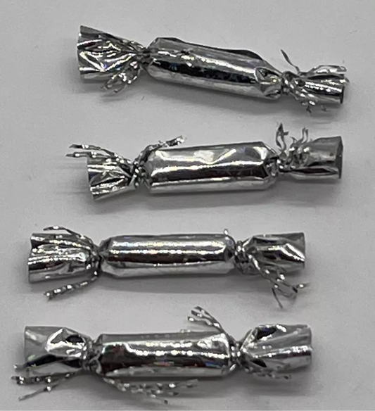 Dolls house Christmas crackers NEW (4)