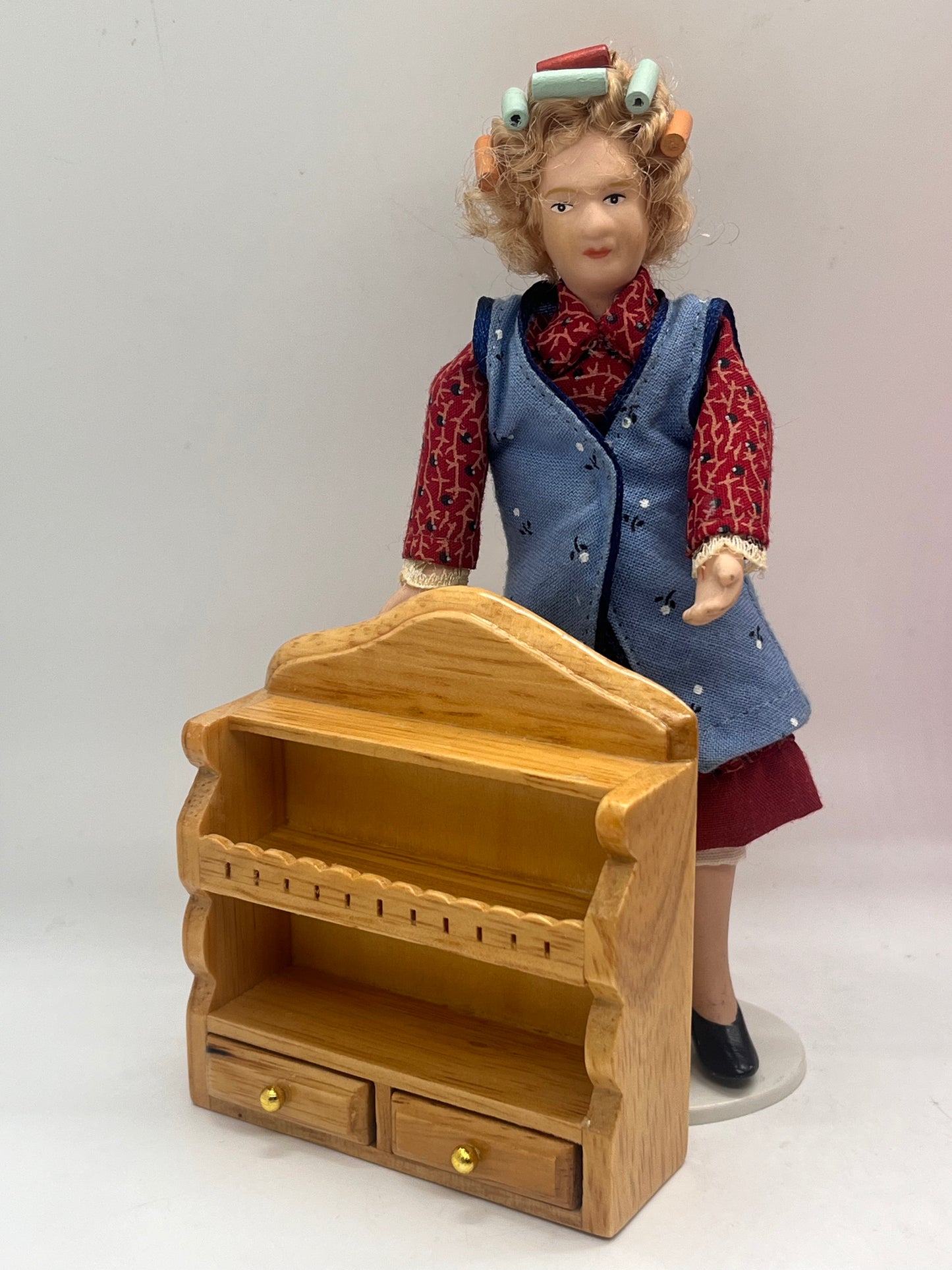 Dolls house wall unit with drawers pine